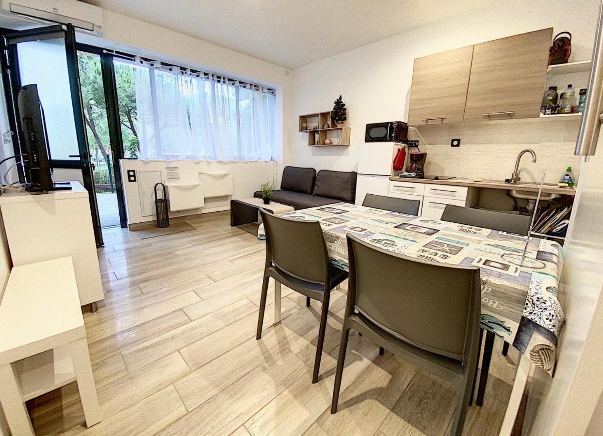 F2 "Le Parc" Clim, Wifi, Pmr Lägenhet Balaruc-les-Bains Exteriör bild